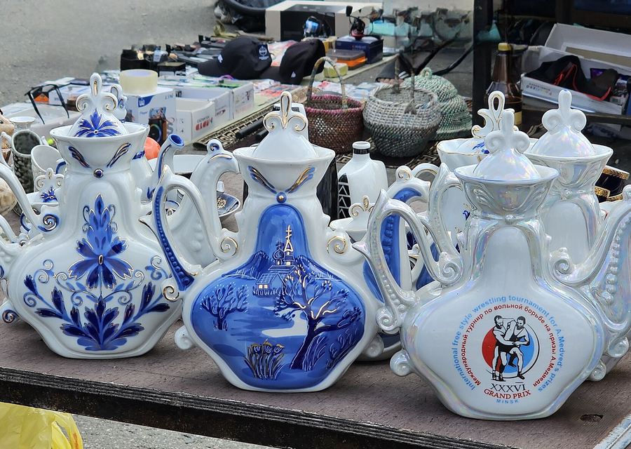 2025.06.14 Teapots Minsk Porcelain Factory Flea Market in Minsk Belarus